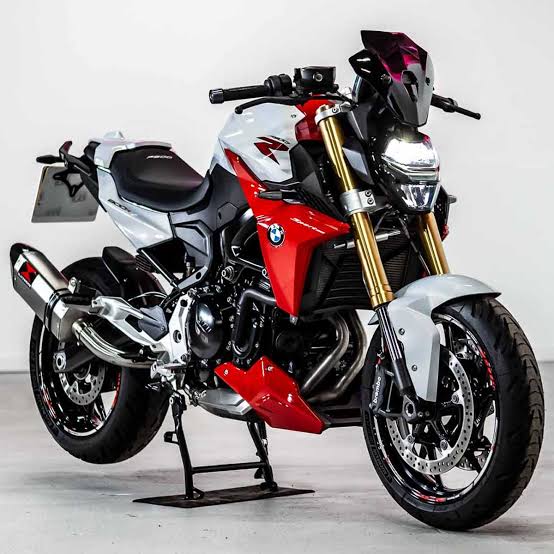 Apex R 900 Sport Motorcycle